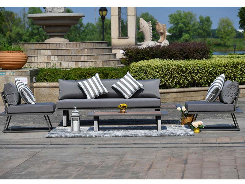 outdoor sofa 