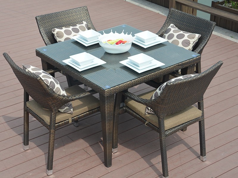 Rattan outdoor dining set