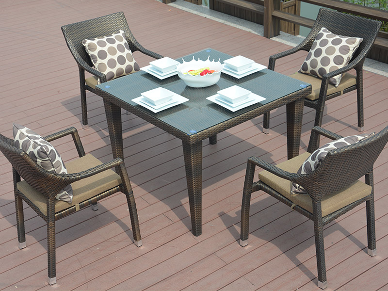 Customize rattan dining set