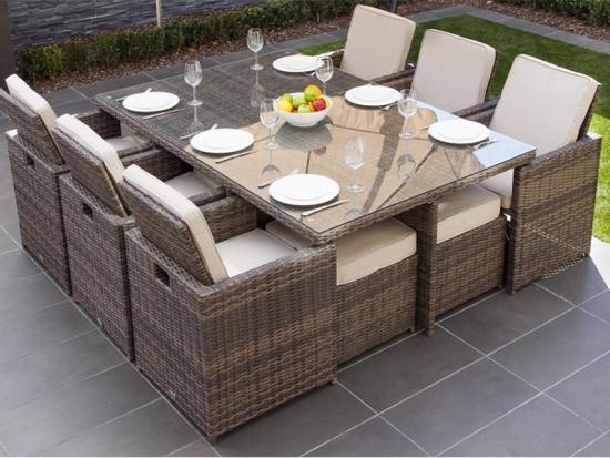 outdoor wicker furniture