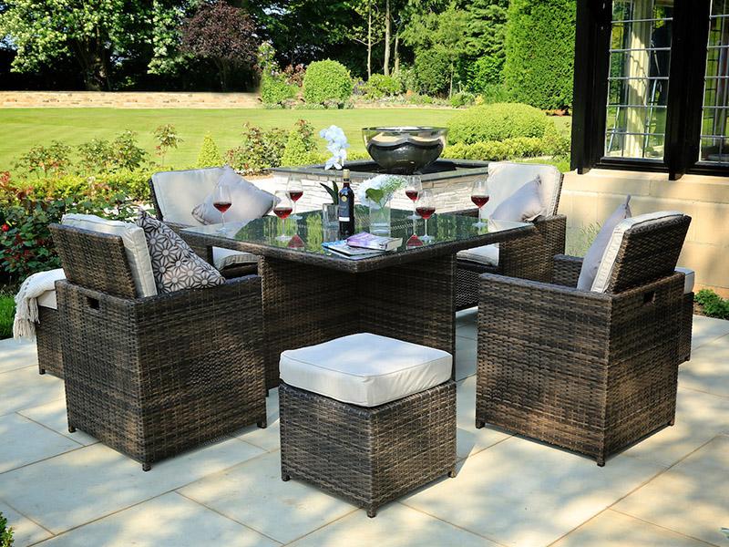 wicker dining furniture