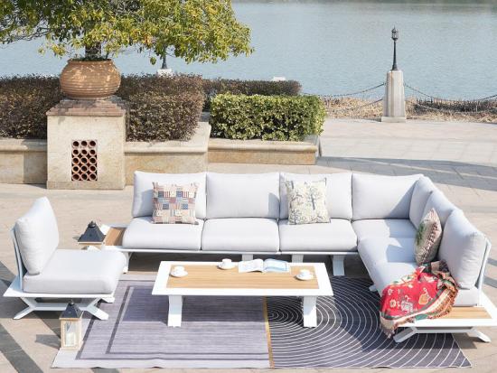 Outdoor Sectional Sofa Set